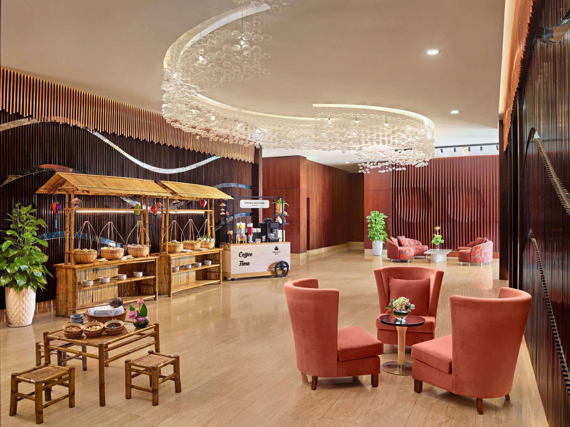 Grand Mercure Danang Exterior photo